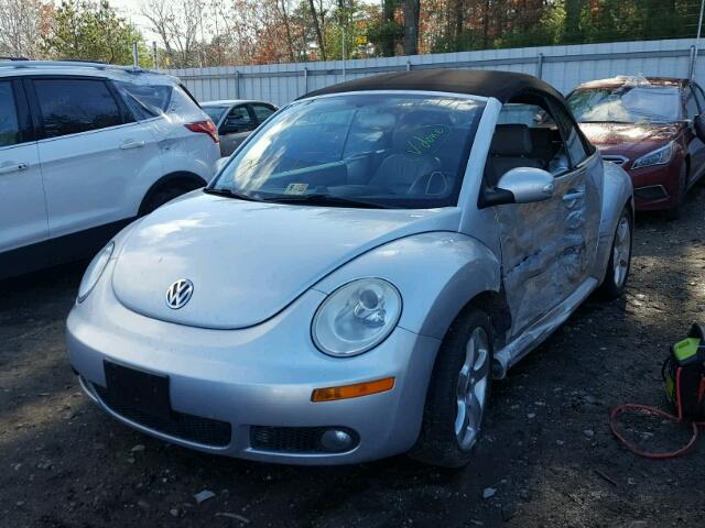 3VWSG31Y67M407044 - 2007 VOLKSWAGEN NEW BEETLE 银色 照片 2