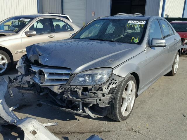 WDDGF5EB2BR172121 - 2011 MERCEDES-BENZ C 300 SILVER photo 2