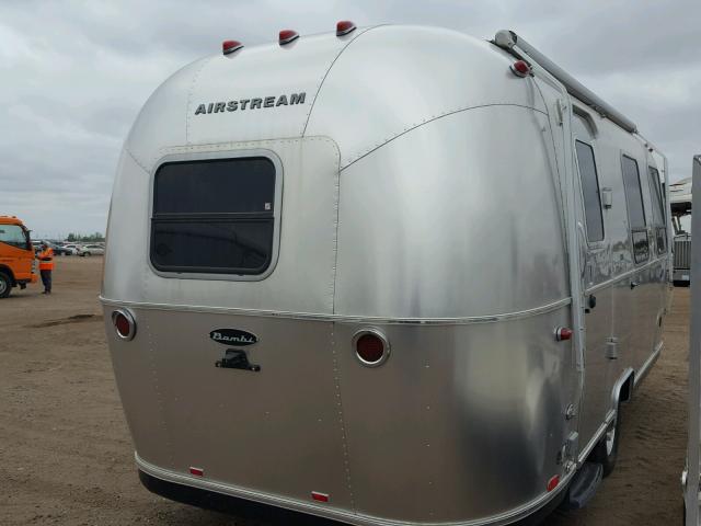 1STVRTF18HJ536957 - 2017 AIRS TRAVELTRAI 银色 照片 4