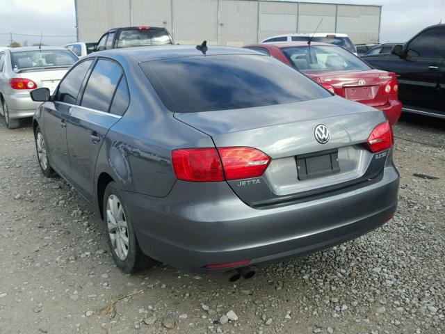 3VWDP7AJ2DM394341 - 2013 VOLKSWAGEN JETTA SE GRAY photo 3