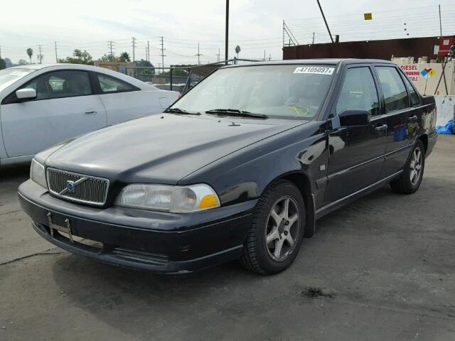 YV1LS61J4Y2651319 - 2000 VOLVO S70 BASE BLACK photo 2