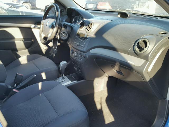 KL1TD56EX9B369040 - 2009 CHEVROLET AVEO LS BLUE photo 5