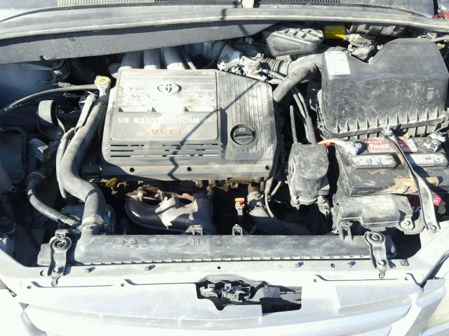 4T3ZF13C21U372129 - 2001 TOYOTA SIENNA LE SILVER photo 7