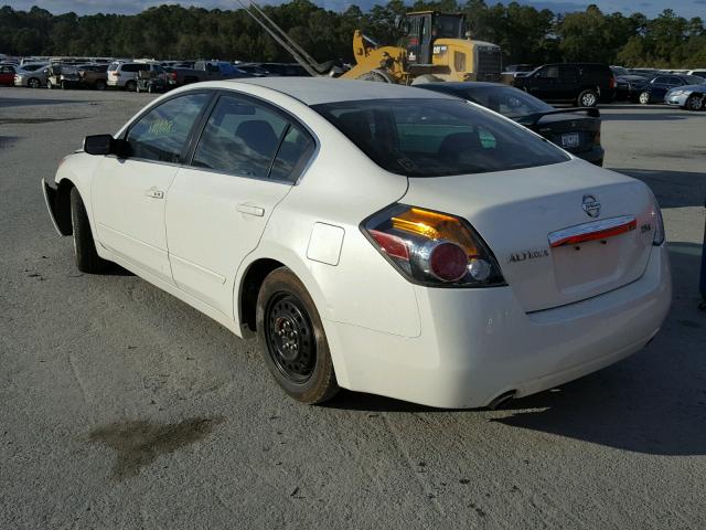 1N4AL2APXBC105090 - 2011 NISSAN ALTIMA BAS WHITE photo 3