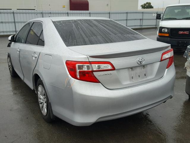 4T4BF1FK6CR174403 - 2012 TOYOTA CAMRY BASE SILVER photo 3