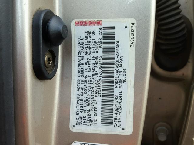 JTDBE32K120028743 - 2002 TOYOTA CAMRY LE თაფლისფერი ფოტო 10