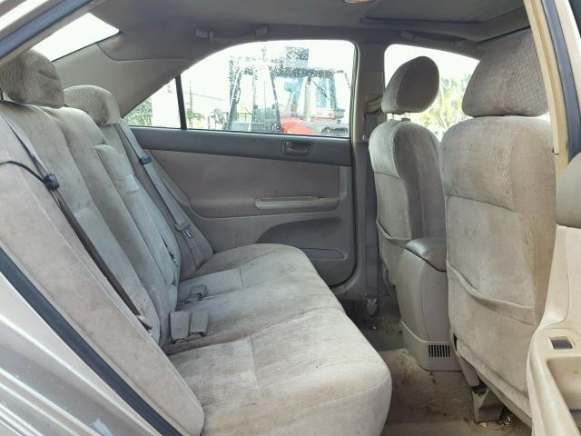 JTDBE32K120028743 - 2002 TOYOTA CAMRY LE თაფლისფერი ფოტო 6