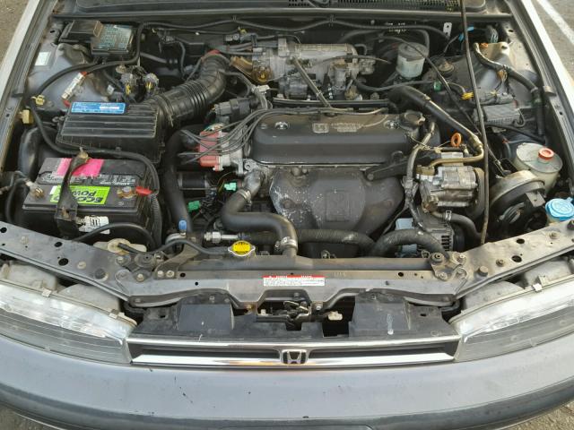 1HGCB9857NA014430 - 1992 HONDA ACCORD LX GRAY photo 7