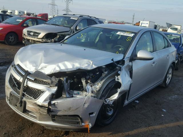 1G1PC5SB4E7352863 - 2014 CHEVROLET CRUZE LT SILVER photo 2