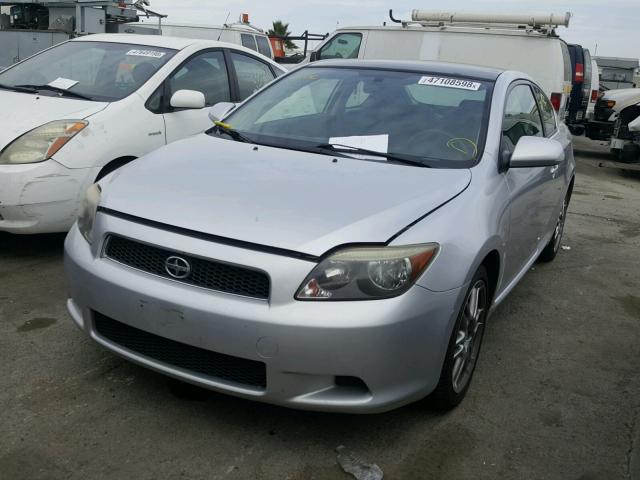 JTKDE177660085567 - 2006 TOYOTA SCION TC 银色 照片 2