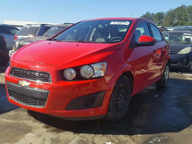 1G1JA5SH2G4101702 - 2016 CHEVROLET SONIC LS RED photo 2