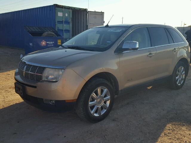 2LMDU68C17BJ21197 - 2007 LINCOLN MKX BROWN photo 2