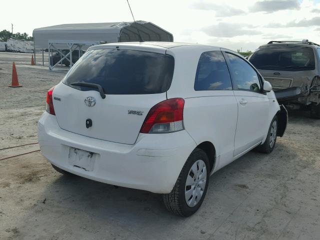 JTDJT4K31A5322032 - 2010 TOYOTA YARIS WHITE photo 4