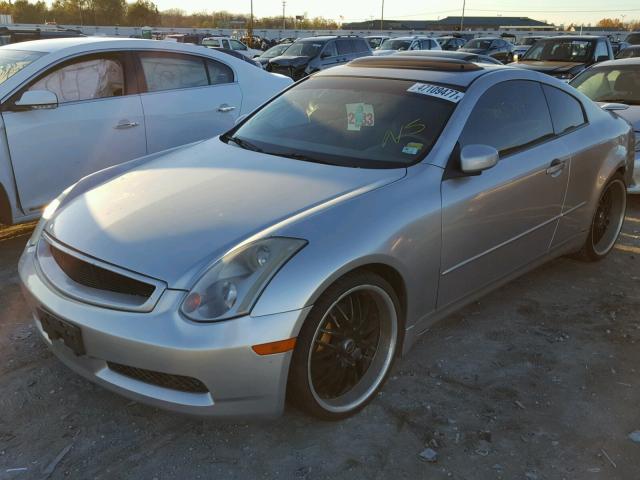 JNKCV54E04M308168 - 2004 INFINITI G35 SILVER photo 2