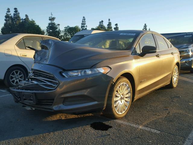 3FA6P0LU4GR178837 - 2016 FORD FUSION SE GRAY photo 2