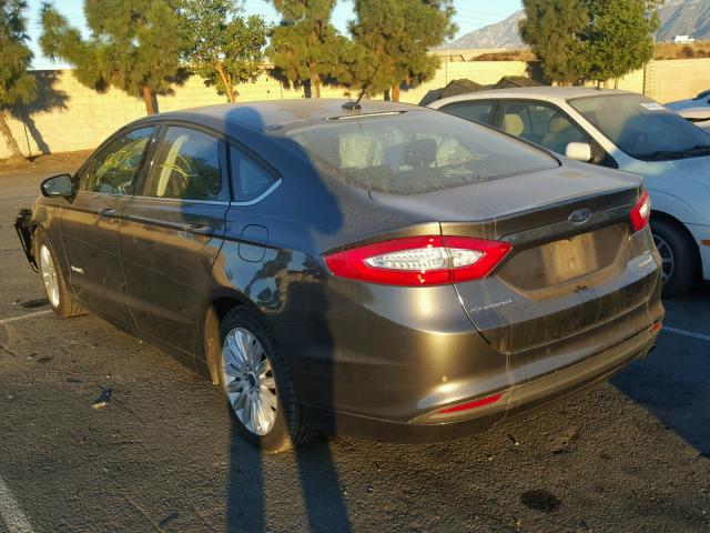 3FA6P0LU4GR178837 - 2016 FORD FUSION SE GRAY photo 3