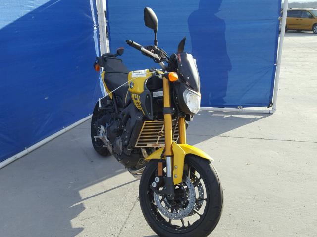 JYARN33E1FA005496 - 2015 YAMAHA FZ09 YELLOW photo 1