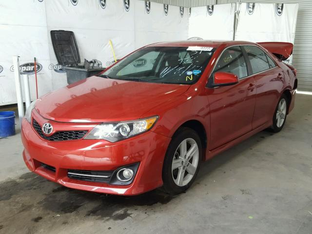 4T1BF1FK8EU784722 - 2014 TOYOTA CAMRY L RED photo 2