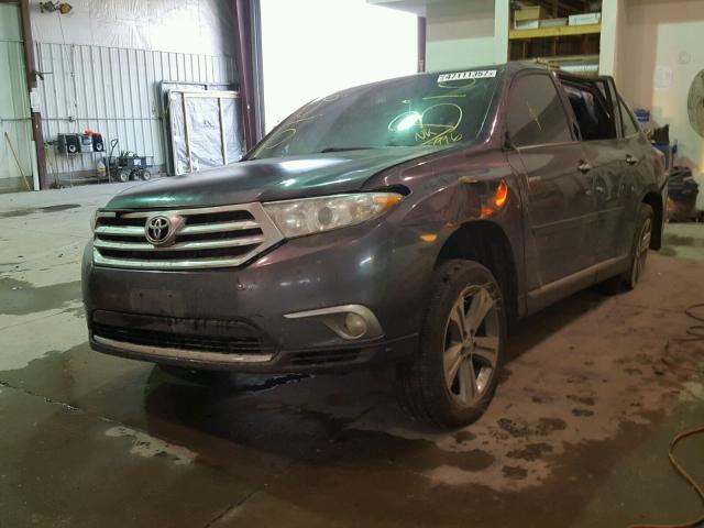 5TDDK3EH5CS148996 - 2012 TOYOTA HIGHLANDER GRAY photo 2