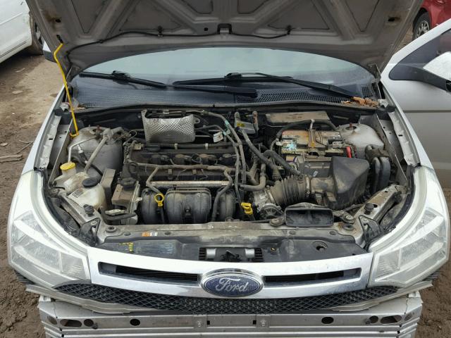 1FAHP37N99W198224 - 2009 FORD FOCUS SEL SILVER photo 7