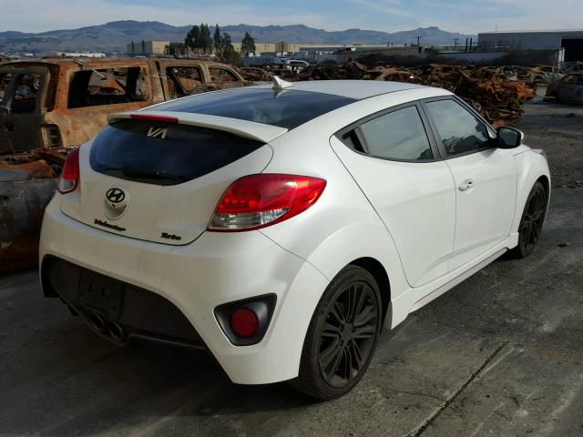 KMHTC6AE2GU263591 - 2016 HYUNDAI VELOSTER T WHITE photo 4