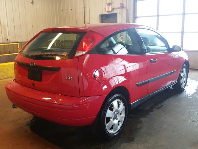 3FAFP31312R239985 - 2002 FORD FOCUS ZX3 RED photo 4