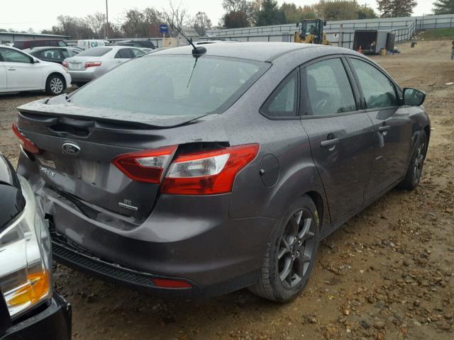 1FADP3F22EL235647 - 2014 FORD FOCUS SE GRAY photo 4