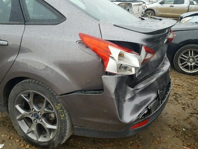 1FADP3F22EL235647 - 2014 FORD FOCUS SE GRAY photo 9