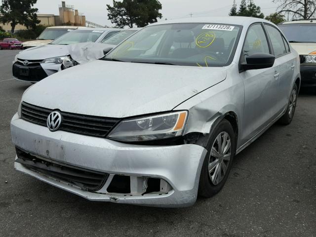 3VW2K7AJ8BM068675 - 2011 VOLKSWAGEN JETTA BASE SILVER photo 2