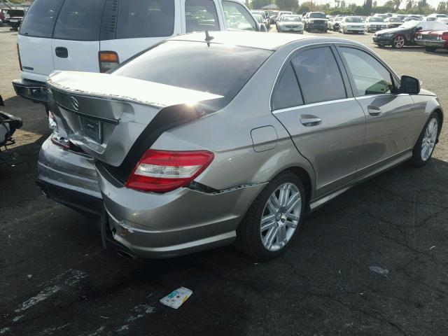 WDDGF54X68F110387 - 2008 MERCEDES-BENZ C 300 GRAY photo 4