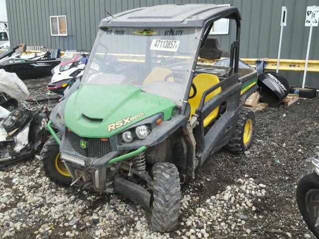 1M0860TBCGM010087 - 2016 JOHN DEER 650 GREEN photo 2