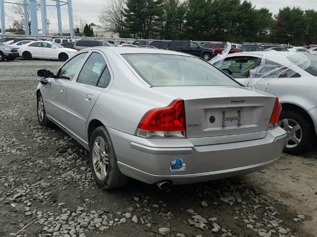 YV1RS592552459405 - 2005 VOLVO S60 2.5T SILVER photo 3