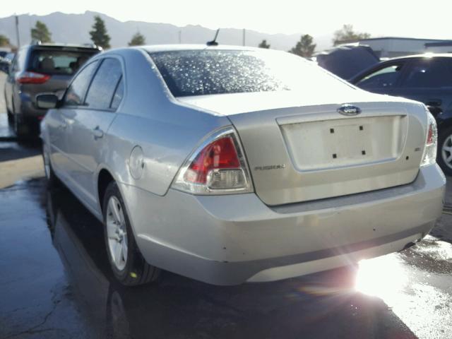 3FAHP07Z89R110655 - 2009 FORD FUSION SE SILVER photo 3