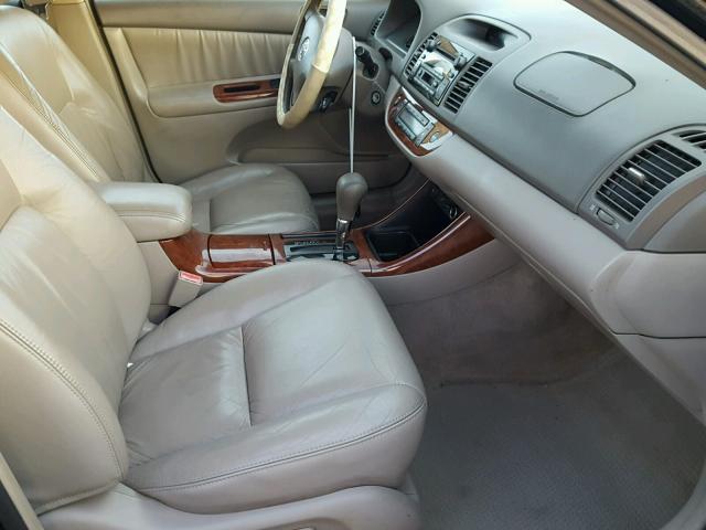 4T1BF30K82U026041 - 2002 TOYOTA CAMRY LE 黑色 照片 5