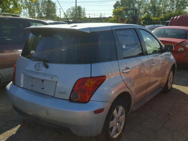 JTKKT624840072632 - 2004 TOYOTA SCION XA ვერცხლისფერი ფოტო 4