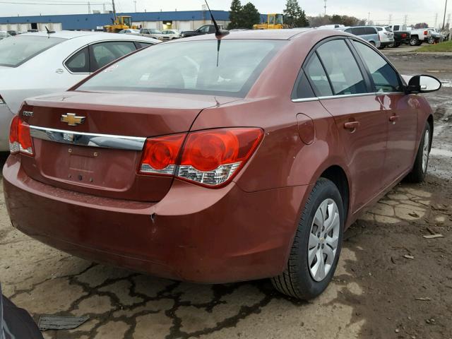 1G1PC5SH8C7316367 - 2012 CHEVROLET CRUZE LS RED photo 4