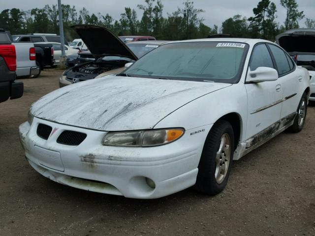 1G2WP52K0WF245098 - 1998 PONTIAC GRAND PRIX WHITE photo 2