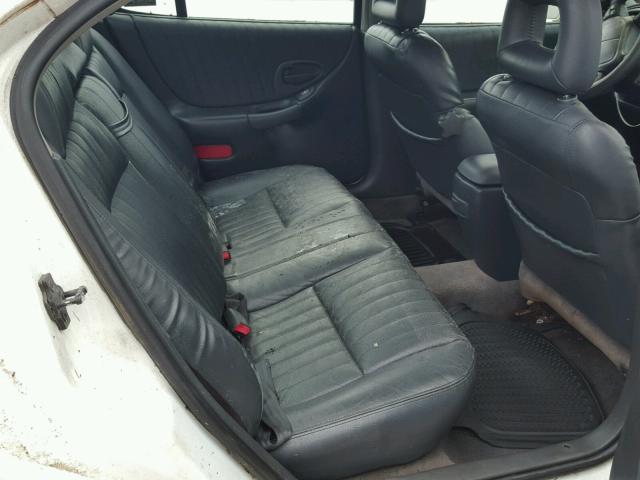 1G2WP52K0WF245098 - 1998 PONTIAC GRAND PRIX WHITE photo 6
