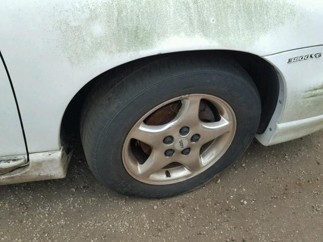 1G2WP52K0WF245098 - 1998 PONTIAC GRAND PRIX WHITE photo 9