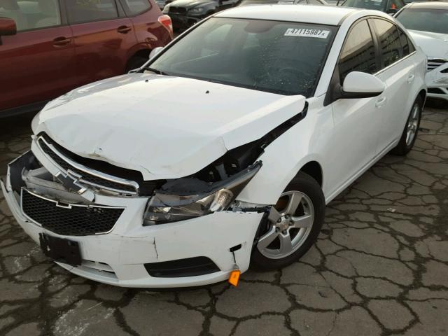 1G1PC5SB7E7446073 - 2014 CHEVROLET CRUZE LT WHITE photo 2