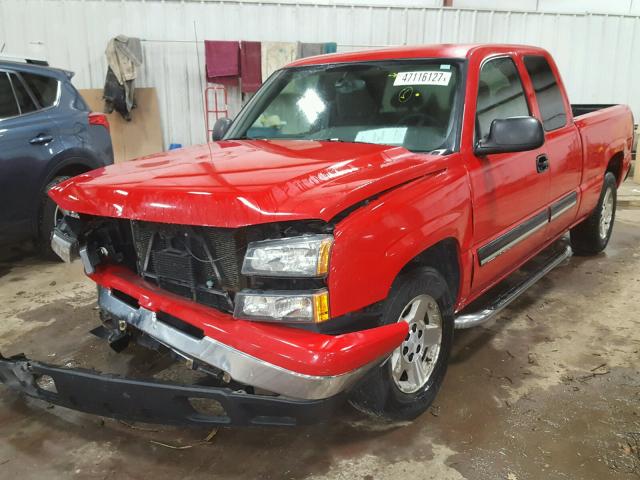 2GCEC19Z271120305 - 2007 CHEVROLET SILVERADO RED photo 2