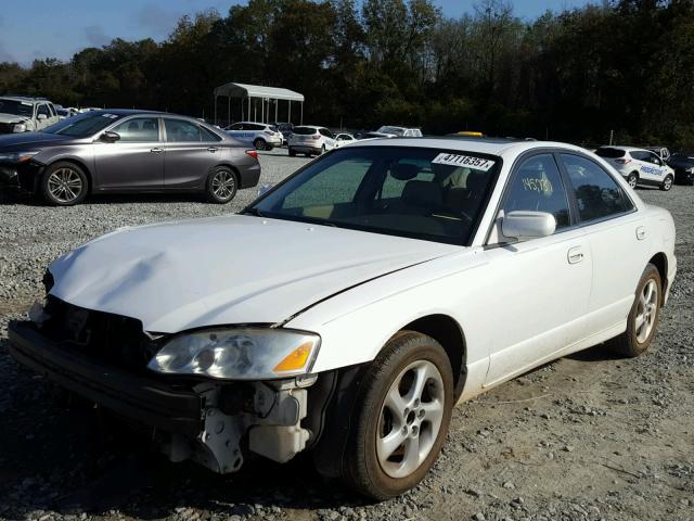 JM1TA221221729626 - 2002 MAZDA MILLENIA WHITE photo 2