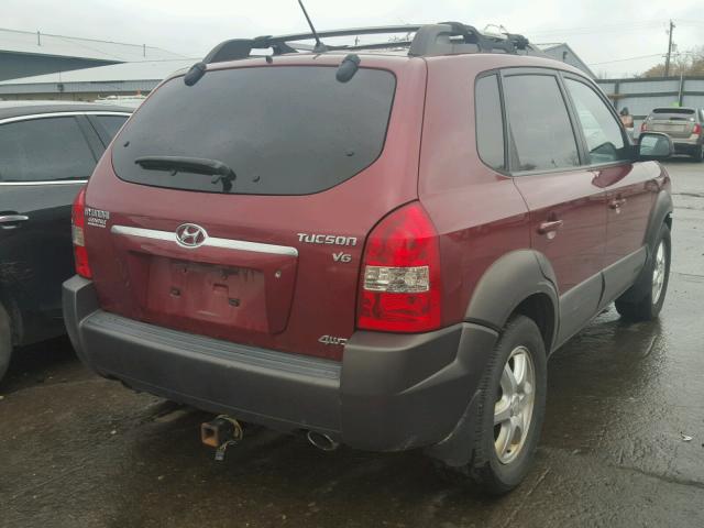 KM8JN72D15U200945 - 2005 HYUNDAI TUCSON GLS RED photo 4