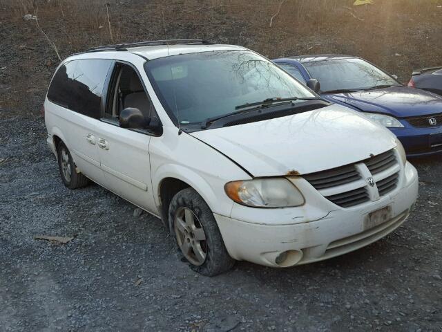 2D8GP44L46R761832 - 2006 DODGE GRAND CARA WHITE photo 1