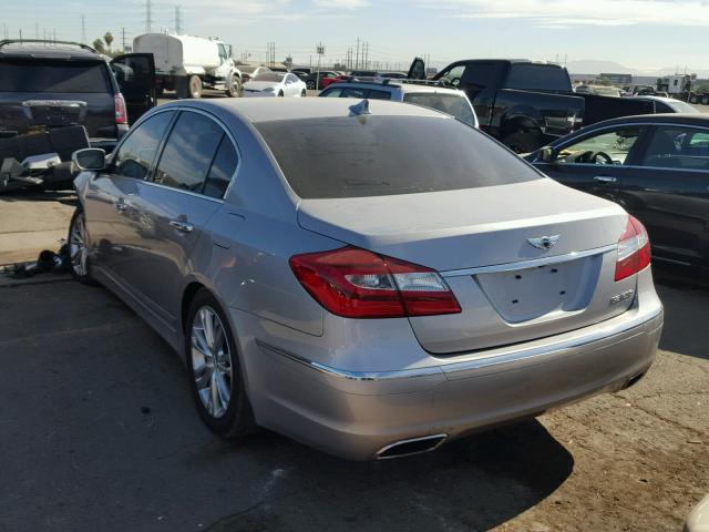 KMHGC4DD6DU240321 - 2013 HYUNDAI GENESIS 3. SILVER photo 3