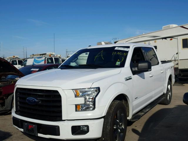 1FTEW1CPXHKD05444 - 2017 FORD F150 SUPER WHITE photo 2