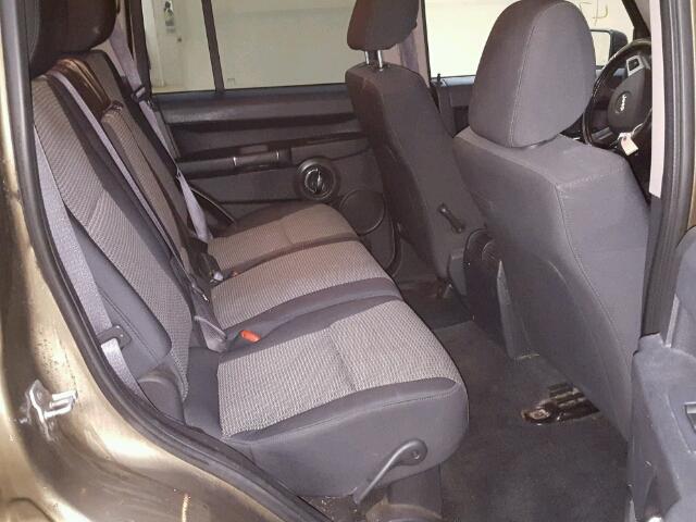 1J8HG48K39C504736 - 2009 JEEP COMMANDER BROWN photo 6