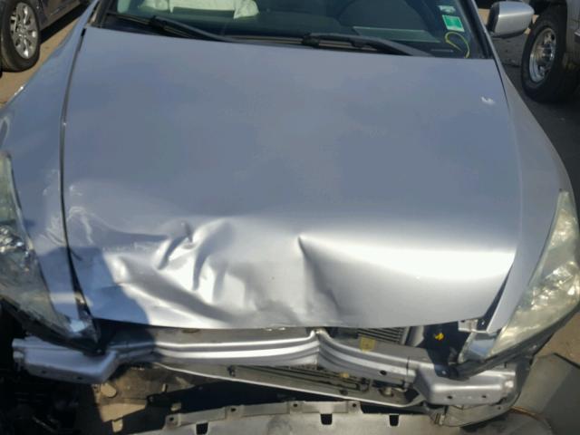 1HGCM82624A000911 - 2004 HONDA ACCORD EX SILVER photo 7