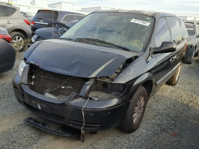 1A4GJ45R67B149340 - 2007 CHRYSLER TOWN & COU BLACK photo 2