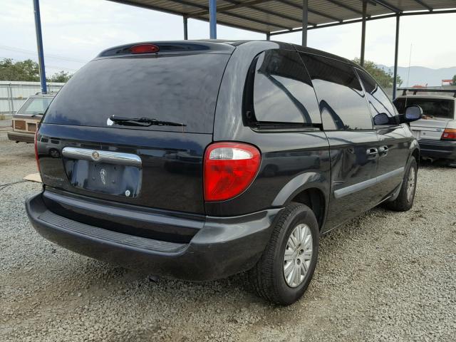 1A4GJ45R67B149340 - 2007 CHRYSLER TOWN & COU BLACK photo 4